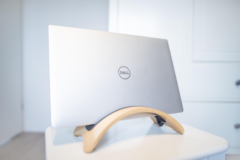 tech, simplicity, white space, xp, paper, table, minimal desk, furniture, desktop, business, dell, grey, 15 inch, close-up, document, no people, twelve south