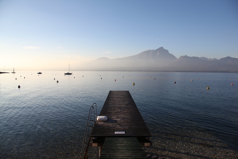 tranquil scene, nautical vessel, tranquility, pontile, boat, lake garda, idyllic, wood - material, quite, beauty in nature, 5K, mountain, blue, lake, nature