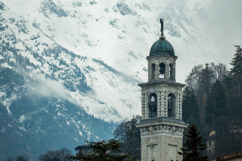 daylight, dome, travel, mountain, place of worship, cathedral, winter, spire, tree, blue mountains, orthodox, architecture, nature, no people, 5K, landscape