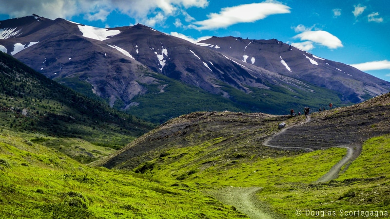 europe, wildlife, friends, mountain, clouds, hike, trekking, beautiful, 4K, mountains, mountain Peak, curves, patagonia, green, Over the hills, torres del paine  chile