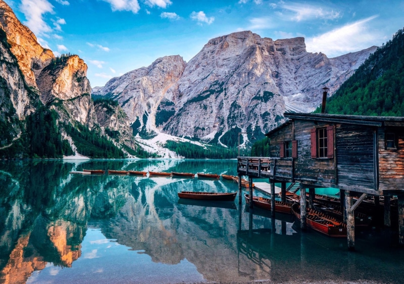 Lake, tranquility, nature, Italy, built structure, architecture, Mountain, water, waterfront, sky, non-urban scene, day, Pragser Wildsee, 1080P, Lakes