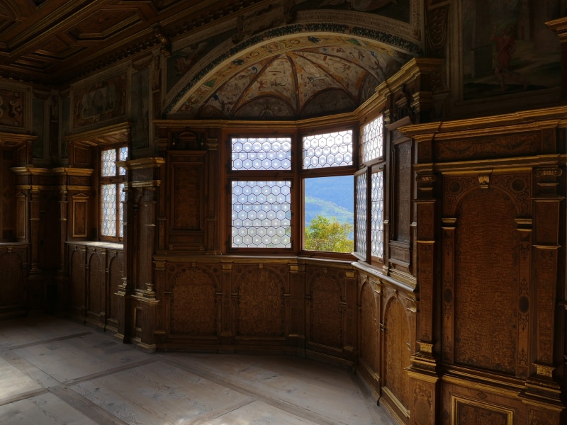 abandoned, interior, history, building, obsolete, bay window, arch, ceiling, south tyrol, flooring, house, door, old, day, the past, deterioration, architecture