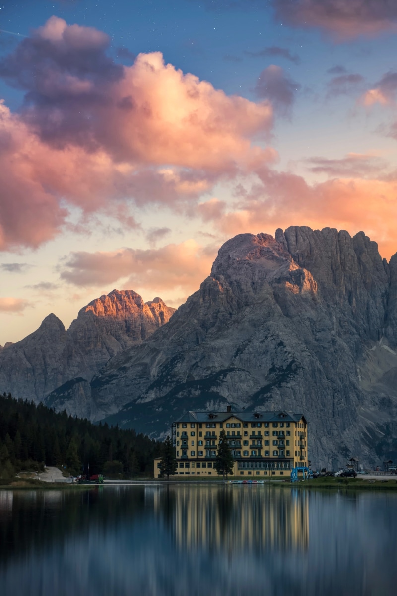 italy, mountains, house, misurina, 5K, misurina lake, lake, beautiful landscape, landscape