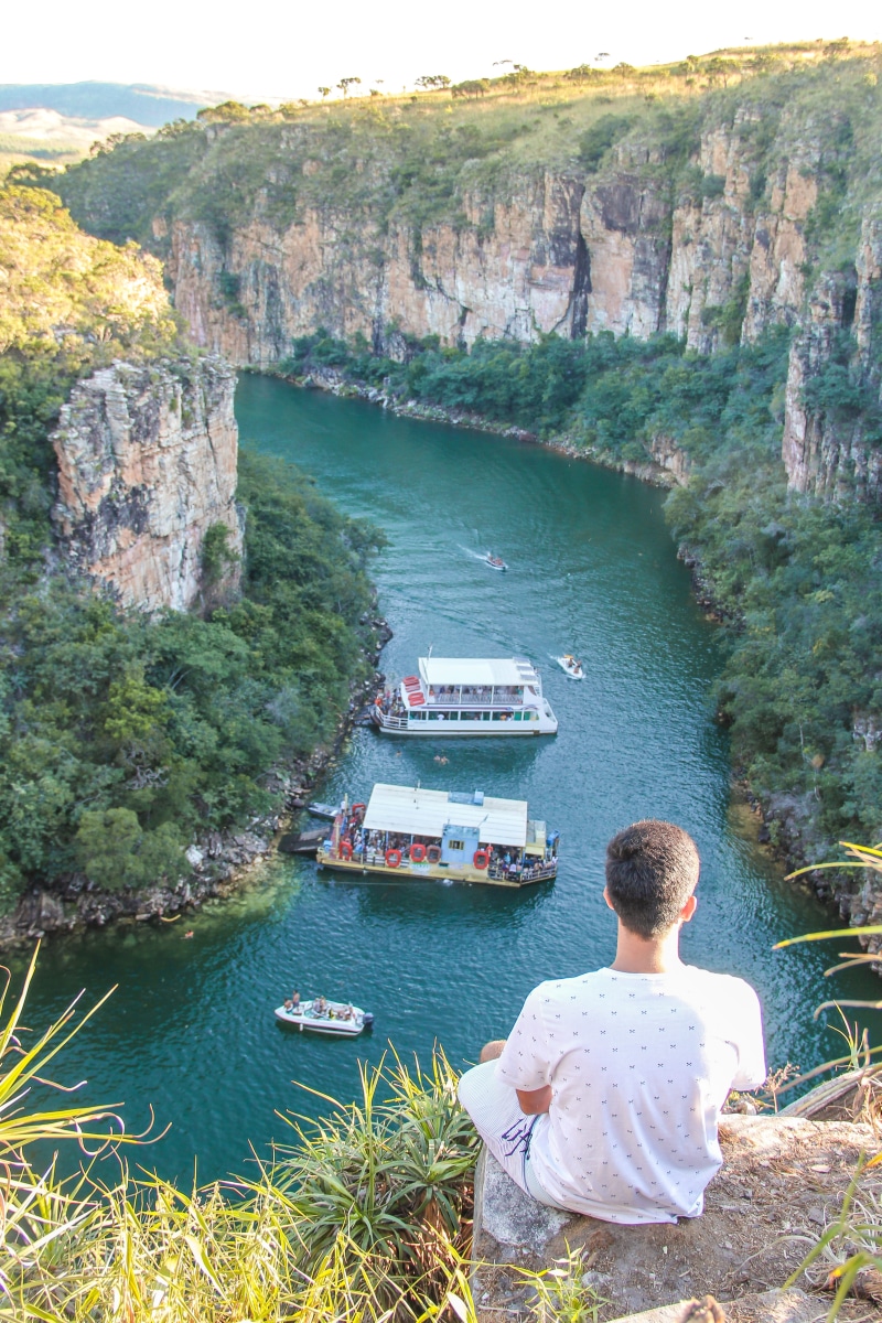 men, mode of transportation, rock, rock formation, paraiso, furnas, nautical vessel, high angle view, brasil, nature, lifestyles, canyon, paradise, day