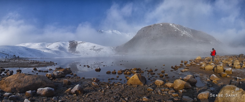 lagoon, standing, man, Laguna, Toluca, mountain, volcanoes, mexico, landscape, Excursión, montañas, Invierno, golden, near, volcano, nieve, iceland, outdoors