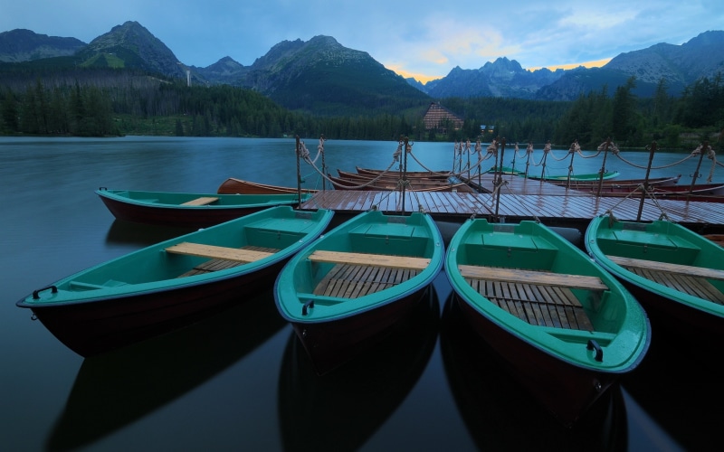rowboats, Pier, wooden, Lake, Forest, green, Boat, four, Calm, Morning, 2K, Mountains