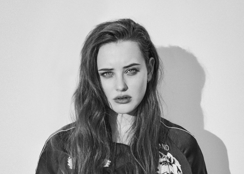 4K, young adult, portrait, lifestyles, hairstyle, looking at camera, front view, beautiful woman, indoors, hair, studio shot, real people, one person