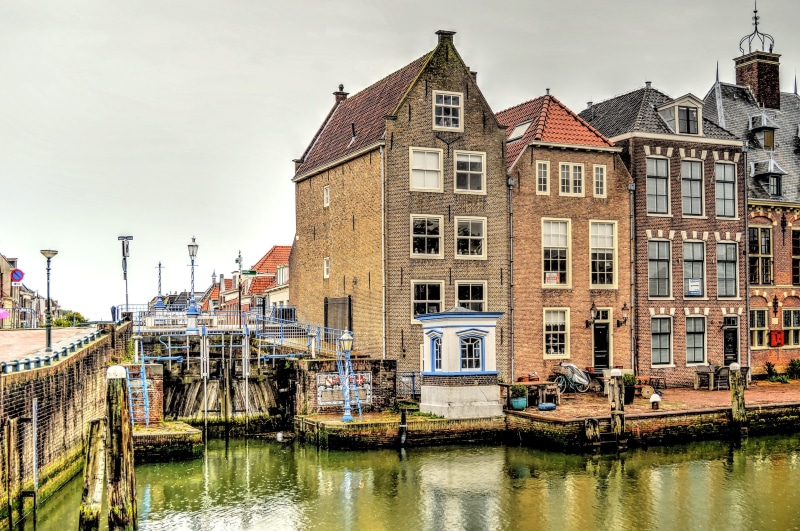 built structure, no people, sky, nature, house, outdoors, spuisluis, nautical vessel, transportation, maeslantsluys, day, residential district, architecture