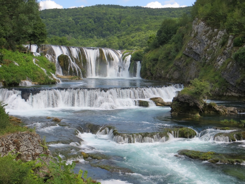 long exposure, flowing water, scenic, forest, nacionalni park una, day, flowing, waterfall, outdoors, srtbacki abdomen, bosnia, river, land, plant, rock - object