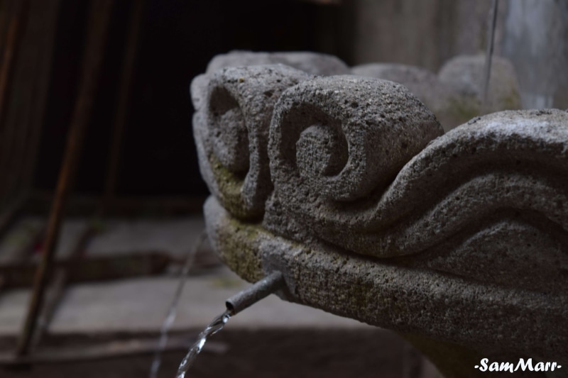 statue, architecture, 4K, human representation, una pequena escultura, stone material, carving - craft product, the past, art and craft, religion, focus on foreground
