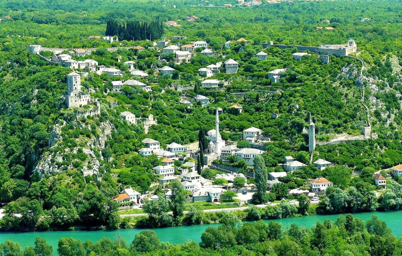 mosque, Bosnia, old, architecture, lush foliage, high angle view, foliage, tranquil scene, environment, tree, green color, green, outdoors, building exterior