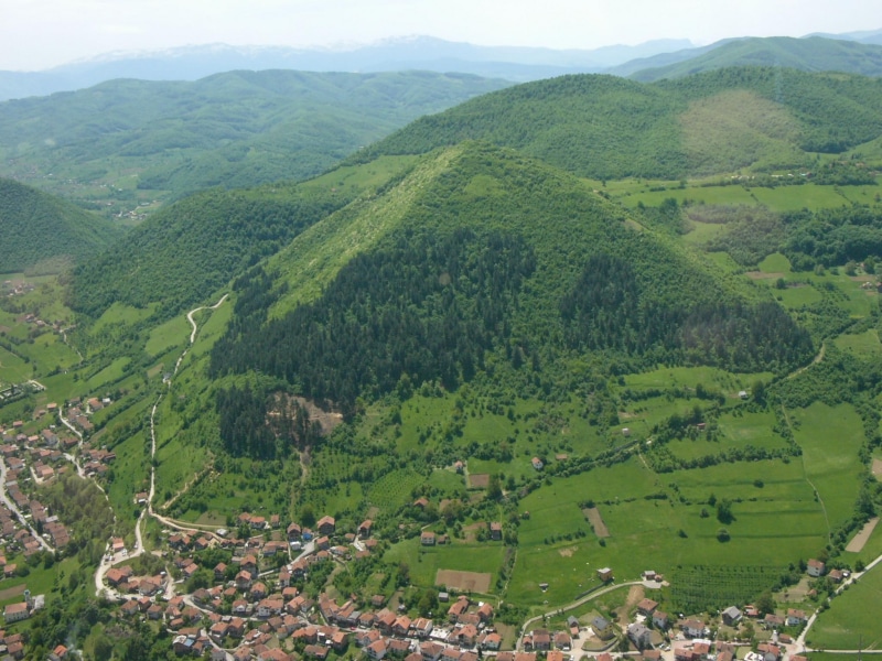 piramid, bosnia, world, 1080P, pyramid, nature, 3d and abstract, hiden