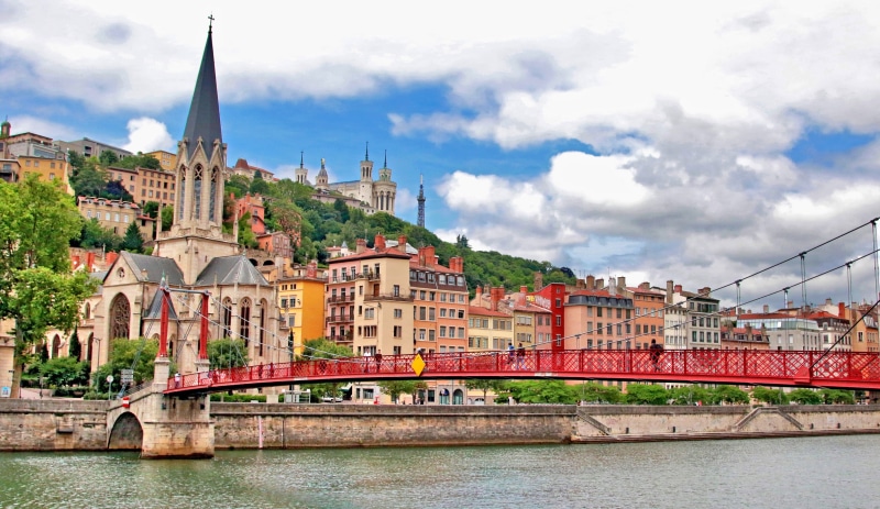building, hill, St Georges Bridge, the saône river, France, River Saone, Church, the Fourvière hill, Fourviere Hill, river, The Bridge Of St. George, 2K