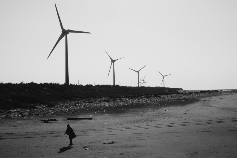 outdoors, real people, outdoor exploration, fuel and power generation, wind power, 黑白照片, taiwan, outdoor, beauty in nature, 4K, one person, scenics - nature
