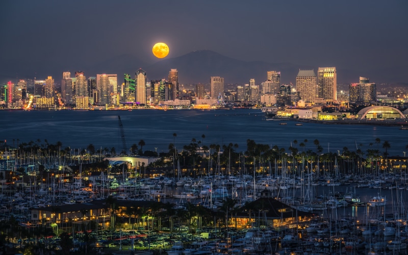 sky, built structure, urban skyline, crowded, skyscraper, office building exterior, outdoors, 4K, building, financial district, night, san diego 4k widescreen hd