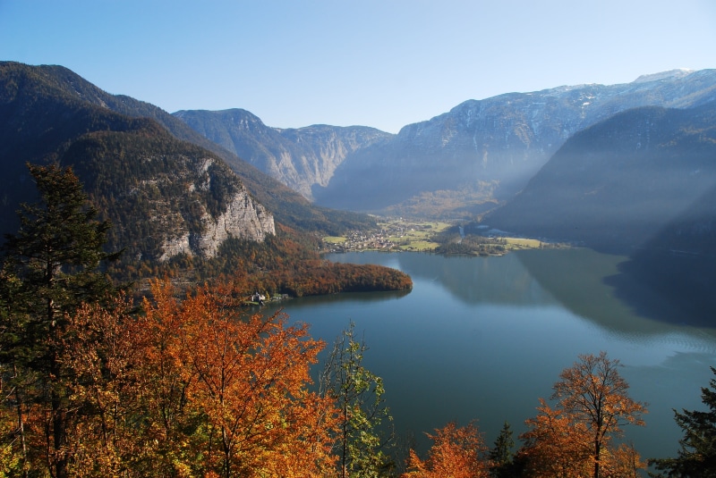 hallstatt, land, idyllic, beauty in nature, mountain, hallstättersee lake, salzkammergut, forest, water, reflection, plant, hallstätter lake, landscape
