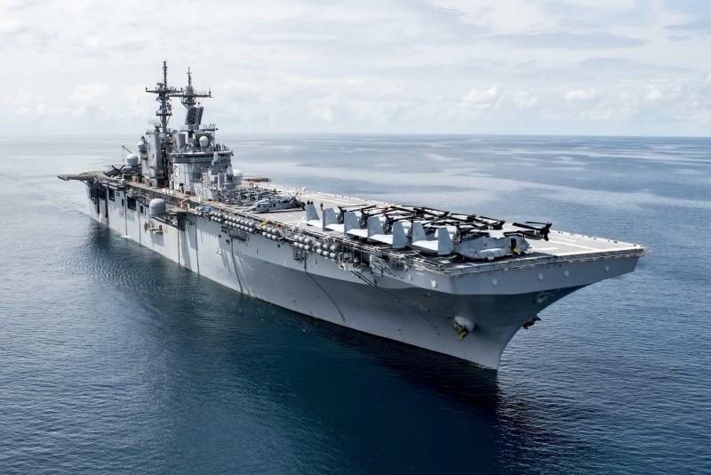 horizon over water, no people, white, vehicle, Wasp-class amphibious assault ship, mode of transportation, outdoors, water, navy, waterfront, high angle view