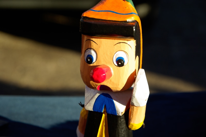 selective, male likeness, italy, focus on foreground, indoors, 4K, sunlight, creativity, single object, still life, close-up, pinocchio, conte, toy, art and craft