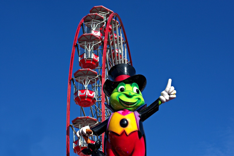 day, jiminy cricket, red, ferris wheel, blue sky, no people, clear sky, big wheel, disney, representation, sky, jimmy cricket, copy space, nottingham, carnival