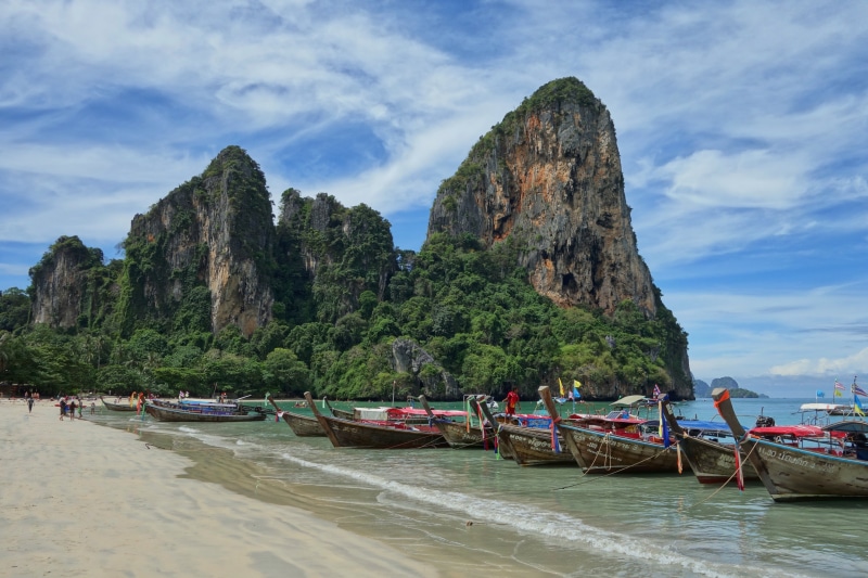sea, boats, formation, near, no people, 5K, rock, mode of transportation, mountain, paradise, beach, nature, beauty in nature, rock formation, cloud - sky