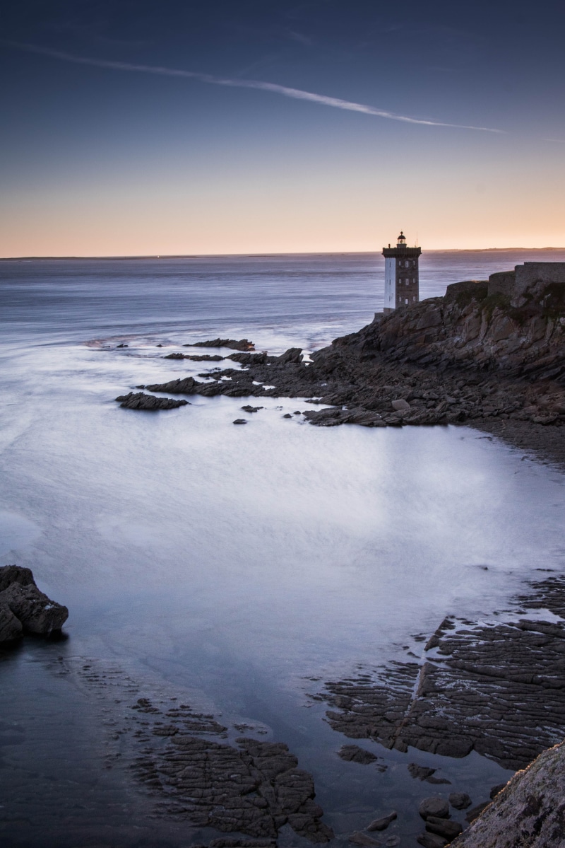 sunrise, tower, pointe de kermorvan, 5K, sea, dusk, near, nature, ocean, sky, rocky coastline, tide, rock - object, rock, scenics - nature, sunset, built structure