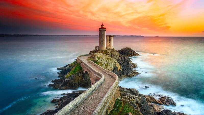 built structure, water, coastline, phare du petit minou, lighthouse, architecture, france, brest, outdoors, atlantic ocean, tower, sky, cloud - sky, guidance