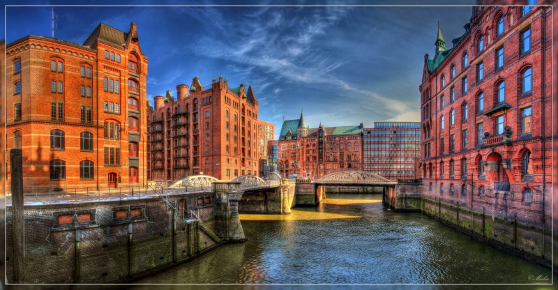 Germany, cloud - sky, outdoors, canal, bridge, sky, HDR, building exterior, 4K, water, transportation, venice, residential district, city, building, Hamburg