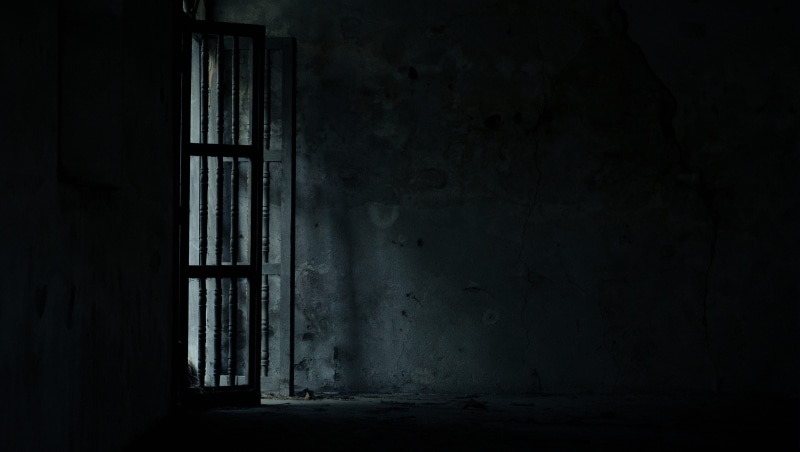 sash, gray, window light, dirt, frame, horror, copy space, building, run-down, old, concrete, dark, no people, dirty, messy, spooky, wall - building feature