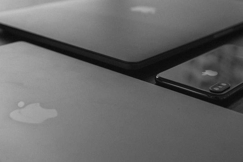 ipad pro, no people, reflection, minimal, focus on foreground, high angle view, apple, space grey, pro, mono, simplicity, water, iphone x, computer, metal