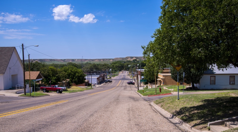 the way forward, small town in Texas, landscapes, plant, building Exterior, tree, day, United States, outdoors, no people, texas, built structure, city