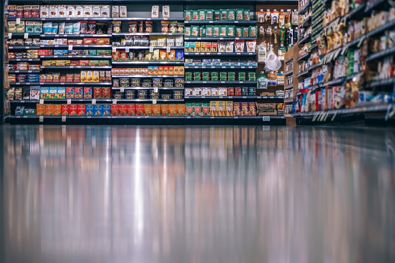 supermarket, buy, packaging, product, lifestyle, finance, no people, grocery, abundance, 5K, clean, consumerism, selection, retail, water, selective focus