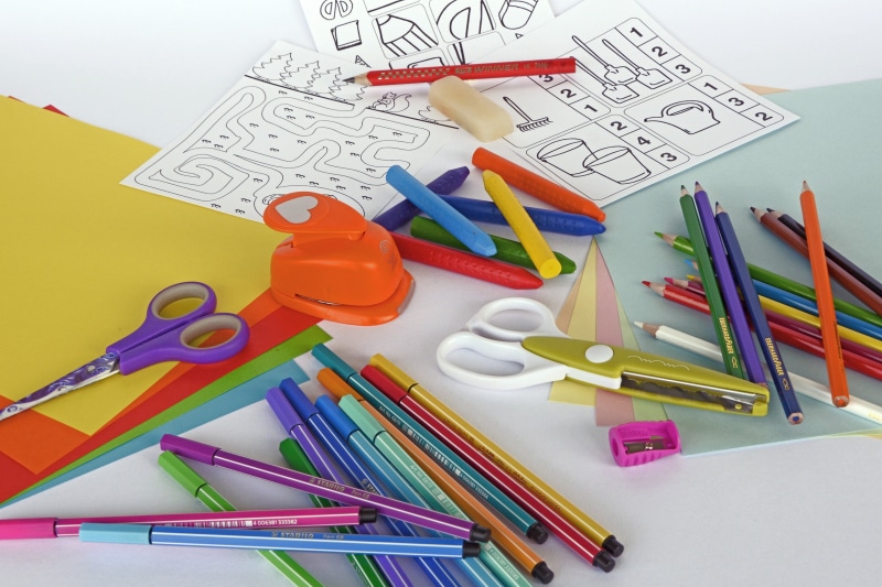 chalk, education, scissors, multi colored, colour pencils, coloring, papers, draw, pen, high angle view, colorful paper, writing instrument, colored pencil