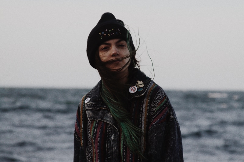 focus on foreground, hair, day, focus, young women, women, caucasian Ethnicity, beach, clothing, black, female, brown, lifestyles, portrait, people, leisure activity