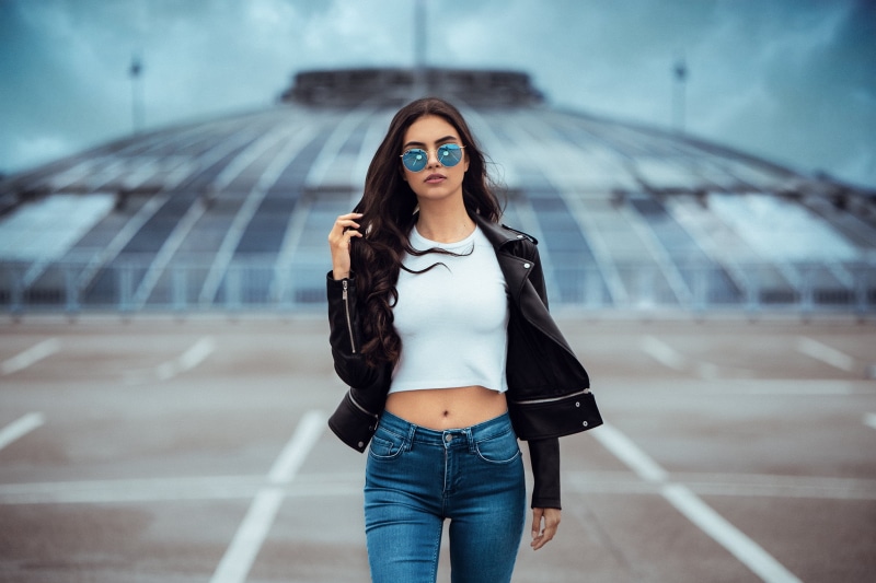 1080P, young women, standing, beautiful woman, hair, adult, portrait, front view, beauty, women, three quarter length, long hair, fashion, casual clothing