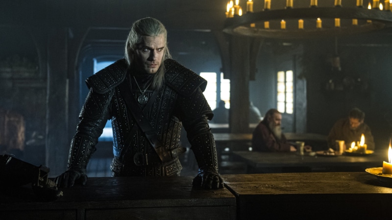 white hair, The Witcher, Henry Cavill, men, tavern, actor, The Witcher (TV Series), 4K