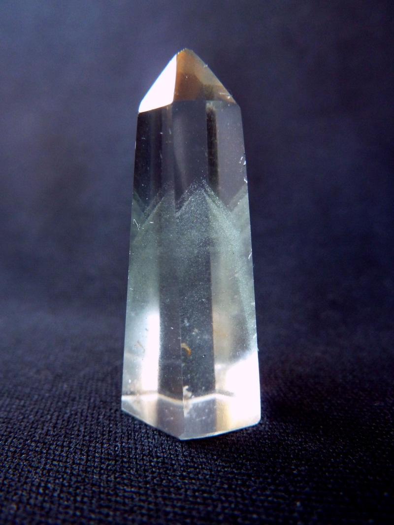 still life, bless you, Top, quartz, shimmer, Glassy, clear to white, green, glass - material, black, stone, indoors, bright, simplicity, Rock Crystal, gem buyer