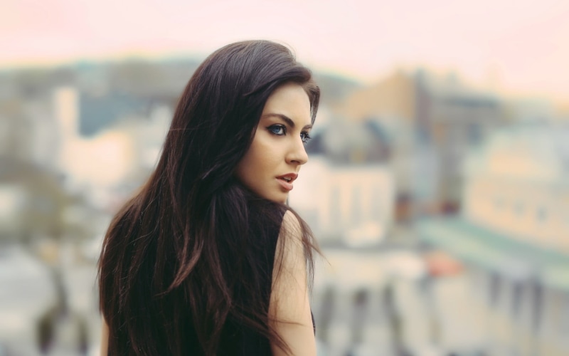 headshot, young women, 1080P, outdoors, women, one person, blue eyes, women outdoors, adult, Aurela Skandaj, woman, side view, looking away, top, s, looking over shoulder