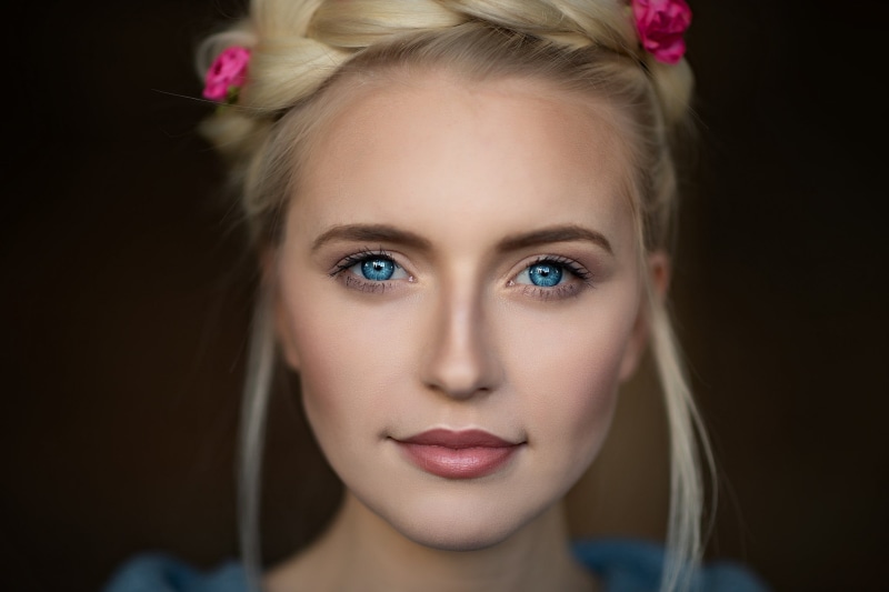 beautiful people, Mark Prinz, blond hair, looking at camera, black background, young adult, beautiful woman, indoors, model, human body part, women, fashion