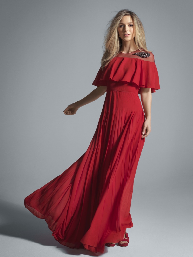 4K, Melissa Benoist, blonde, celebrity, actress, blue eyes, red dress, toes, women