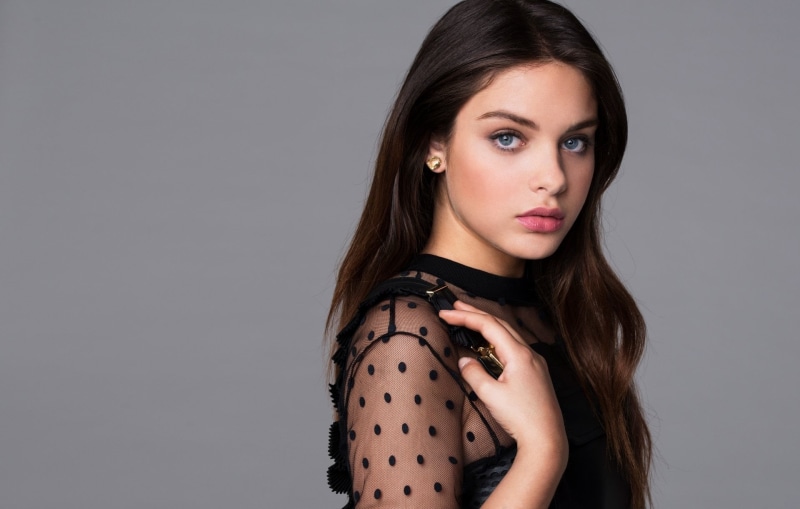 young adult, looking at camera, Israeli, Model, 1080P, hair, glamour, beautiful people, beautiful woman, Long Hair, beauty, Odeya Rush, adult, indoors