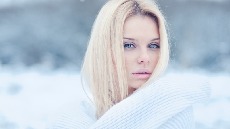 body part, portrait, winter, contemplation, face, blond hair, hairstyle, hazel eyes, women, human face, long hair, women outdoors, young women, beautiful people