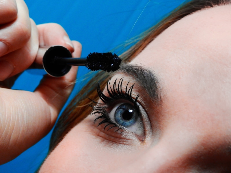 eyelash, human body part, beauty treatment, woman, body part, beautiful woman, eye, beauty, beauty product, putting, preparation, people, lashes, hand