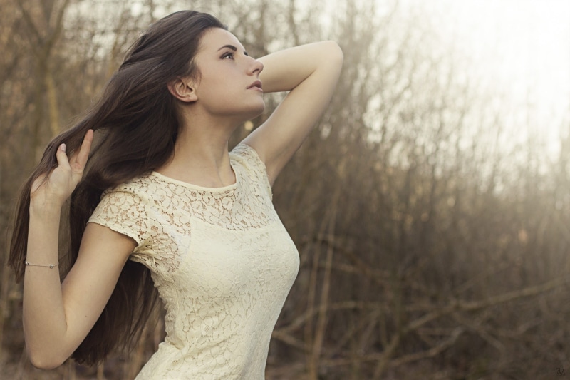 outdoors, beautiful people, young adult, women, hair, nature, contemplation, beauty, adult, eric elger women long hair model auburn hair wavy hair skinny face hands in hair women outdoors depth of field white clothing