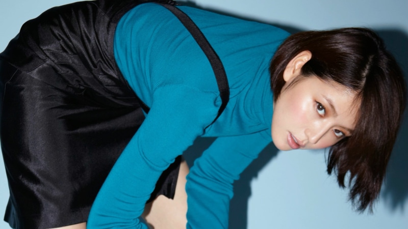 Masami Nagasawa, 1080P, turtlenecks, women, Asian, bending over