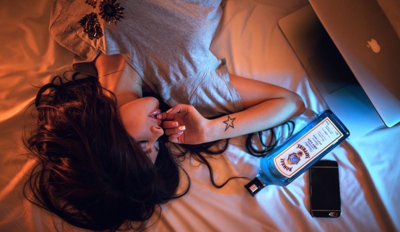 Drunk, Ivan Gorokhov, girl, 1080P, bottle