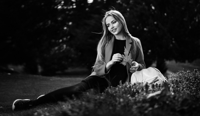 adult, Ivan Gorokhov, plant, young women, Mary Jane, young adult, hairstyle, females, outdoors, Maria Puchnina, portrait, casual clothing, beautiful woman