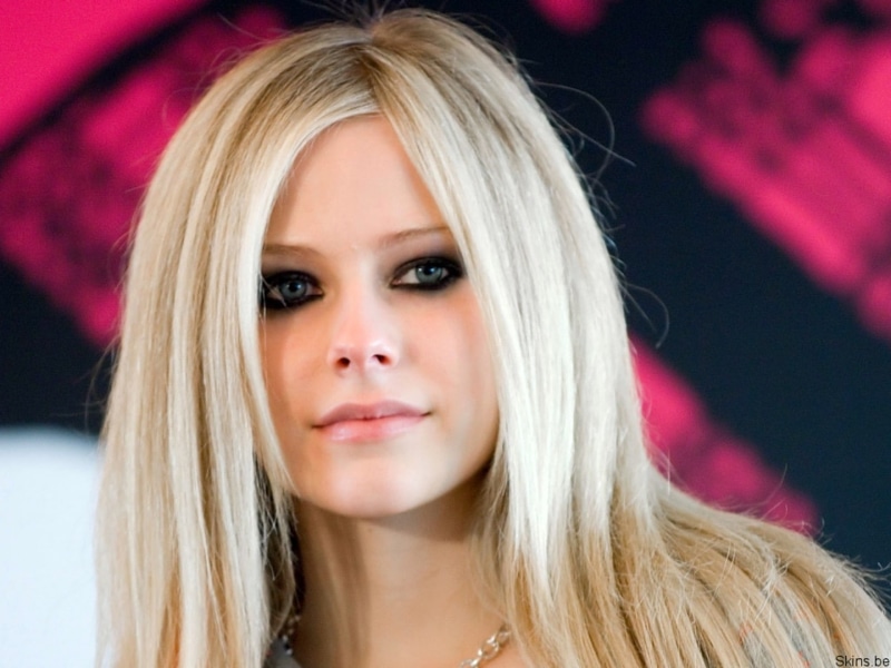 long hair, 720P, young women, one person, headshot, fashion, singer, blue eyes, contemplation, human lips, adult, looking at camera, human body part, blonde