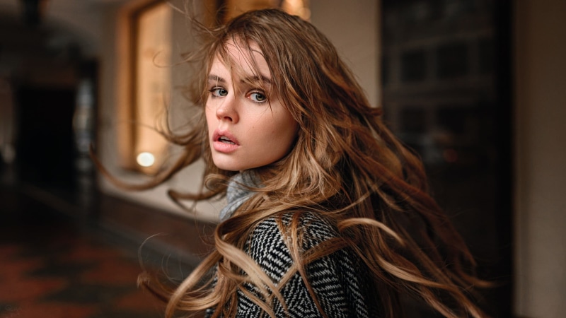 focus on foreground, juicy lips, portrait, fashion, looking at camera, wavy hair, teenager, young women, one person, Anastasia Scheglova, open mouth, Georgy Chernyadyev