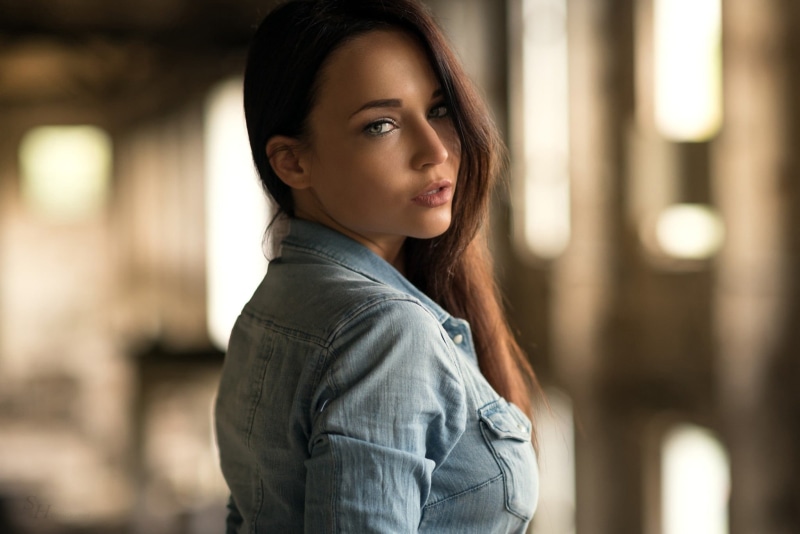 beautiful woman, young women, architectural column, hair, long hair, brunette, young adult, beauty, Angelina Petrova, waist up, casual clothing, hairstyle