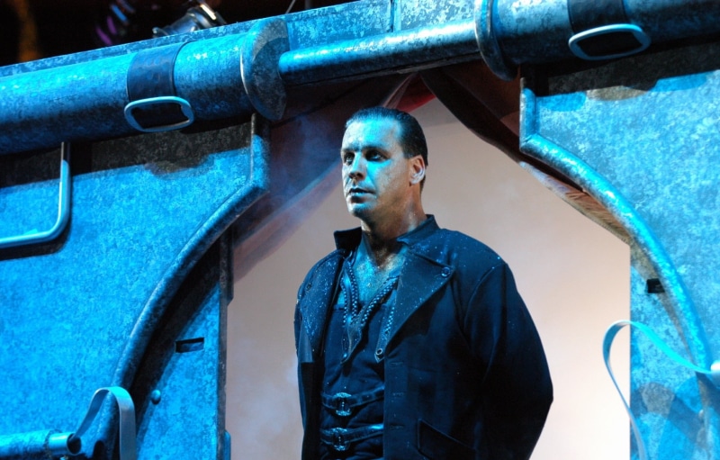 casual clothing, one Person, real people, contemplation, only Men, men, looking, Rammstein, front view, 1080P, Travel Trip Tour, waist up, blue, Till Lindemann
